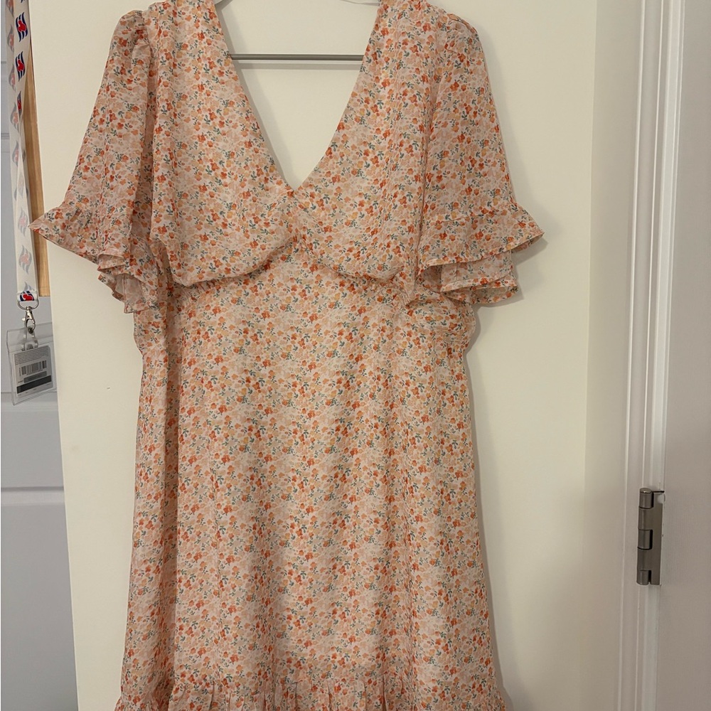 Arula Floral V-Neck Ruffle Sleeve Dress